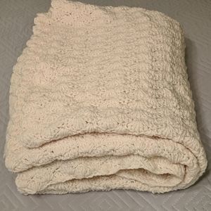 Customized cream-colored Throw Blanket